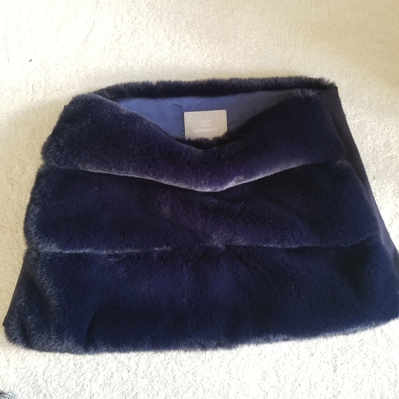 Soia & Kyo Shearling NWOT - Picture 5 of 11